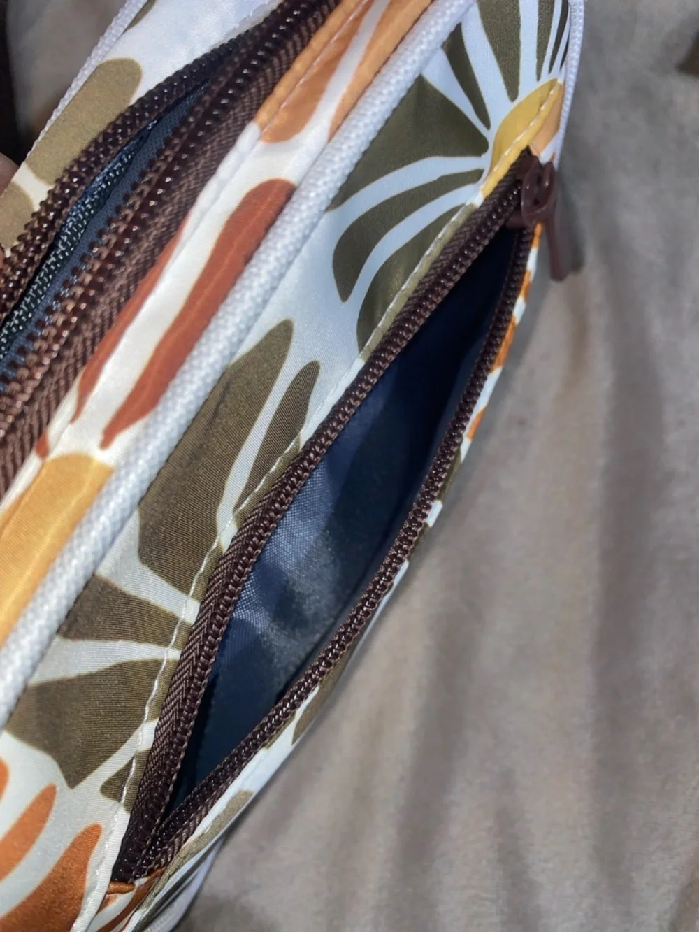 Bangs Shoes Retro Floral Print Cosmetic Bag - Yellow, Orange & Olive